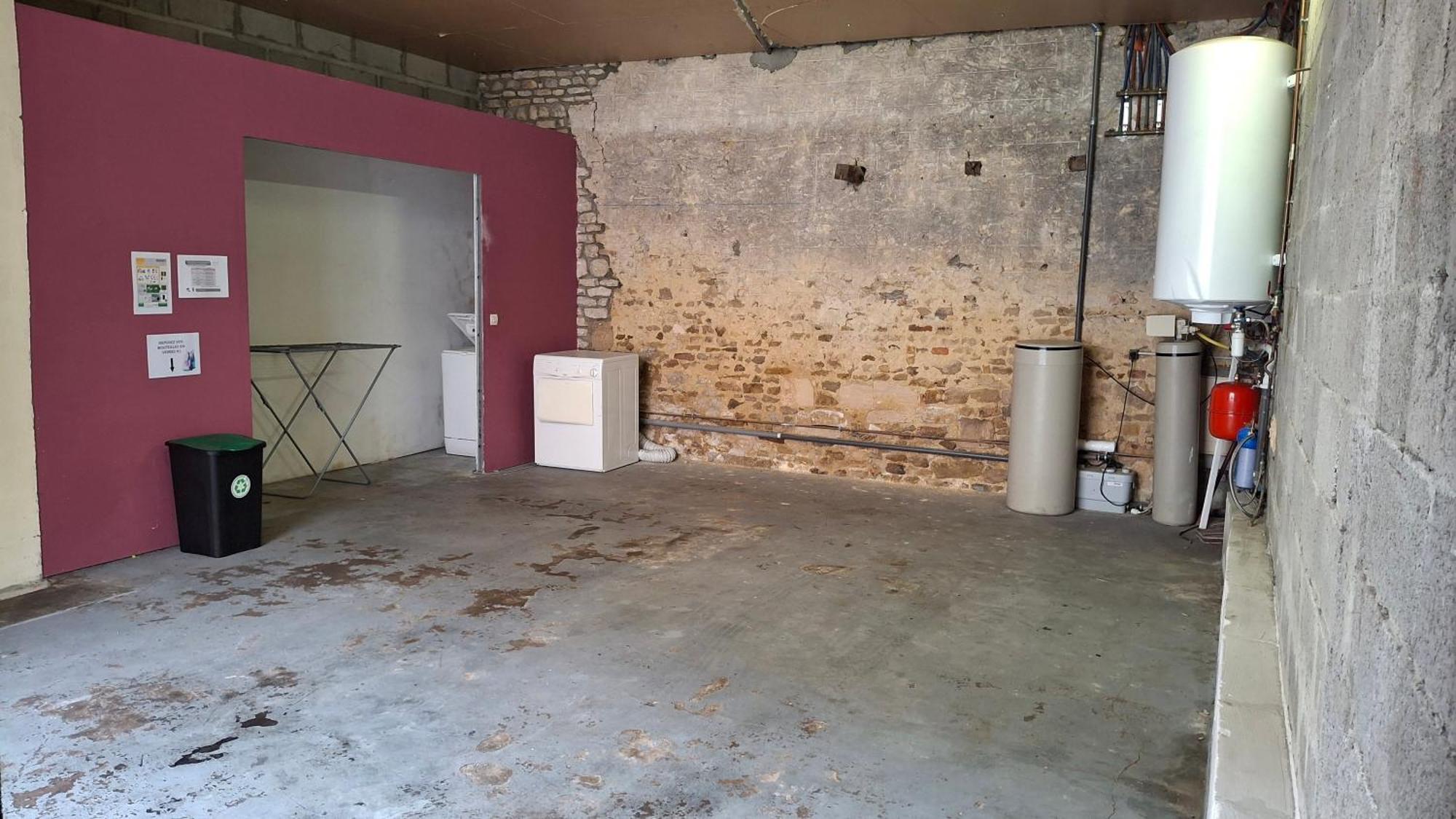 Gite A Sees Avec Garage Prive En Centre Ville Extérieur photo
